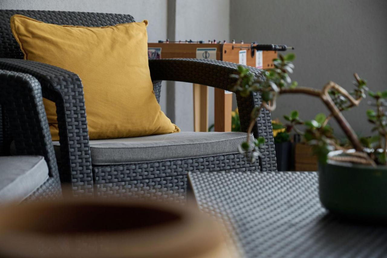 Spacious Apartment With Balcony Near The Slavic Hill Wroclaw By Renters Prestige المظهر الخارجي الصورة
